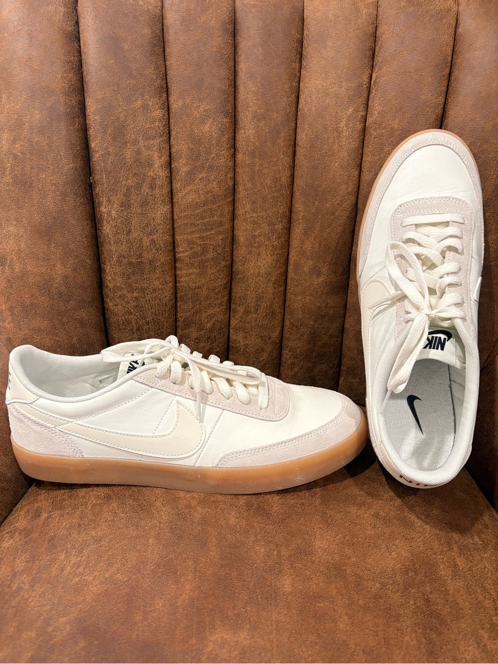 Nike Men’s Low-Top Sneakers in White and Gum